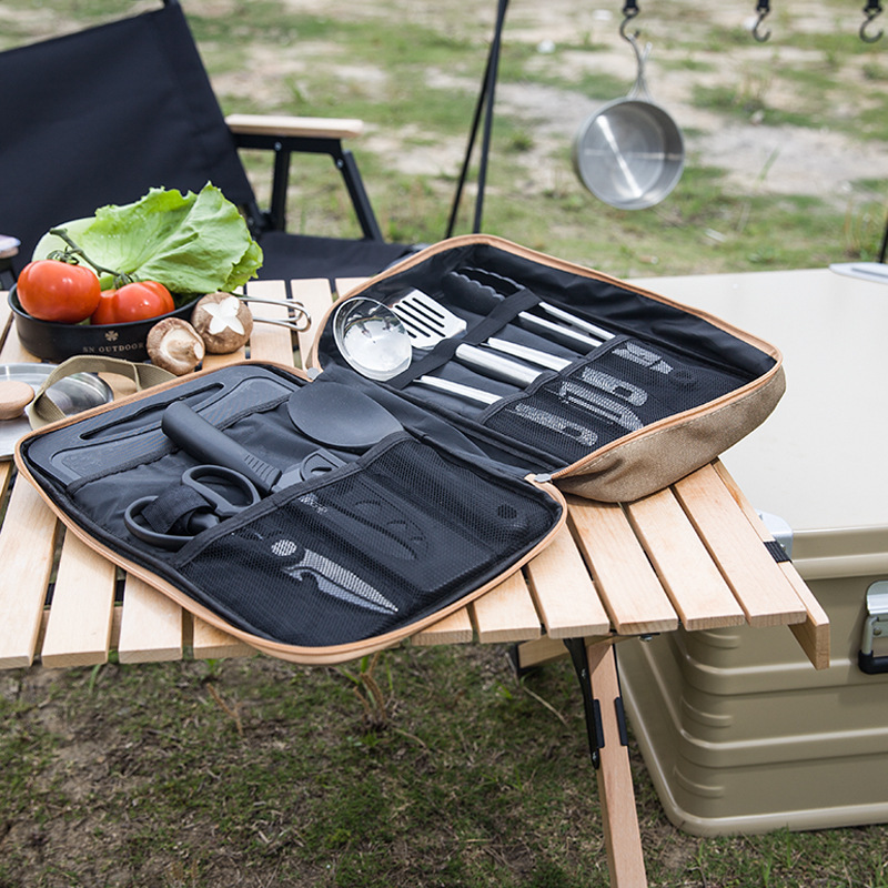 8-delige campingkeukenset met  - Camping Hiking Cooking recensie en prijs